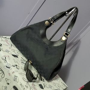 AUTHENTIC Gucci Hobo Handbag